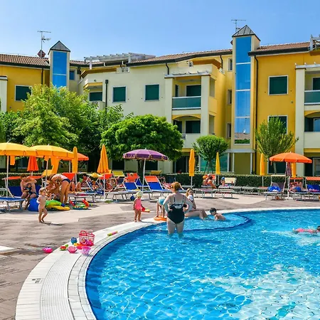 Roverelle Garden Lido Altanea * Caorle